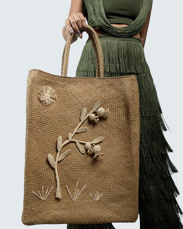 Cartera Iraca con Flores - Image 2